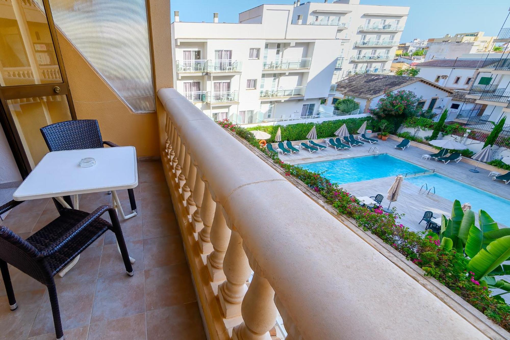 Apartamentos Isla Del Sol Can Pastilla  Bagian luar foto