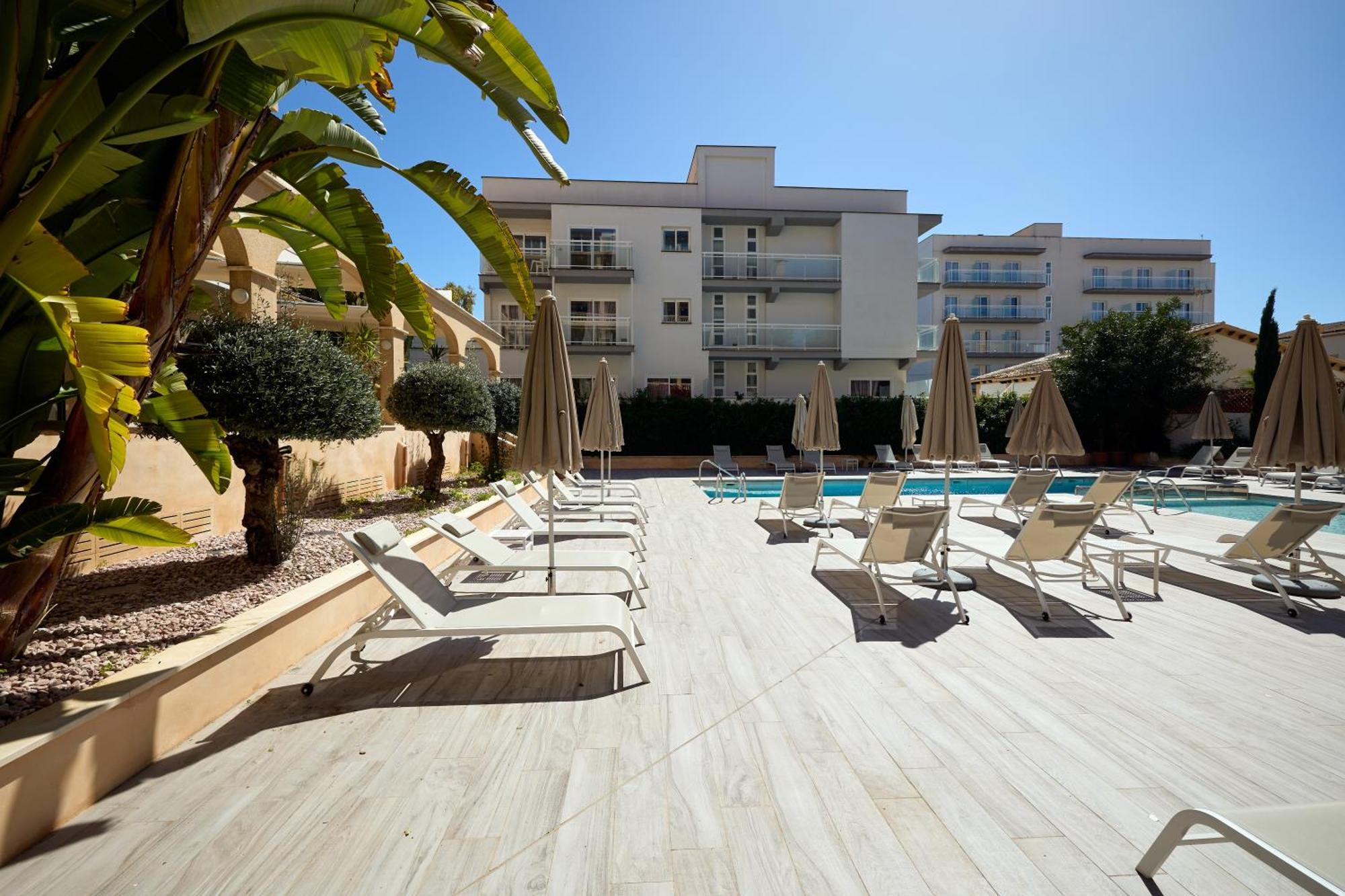 Apartamentos Isla Del Sol Can Pastilla  Bagian luar foto